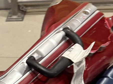 預けておいたスーツケースがえらいことに……