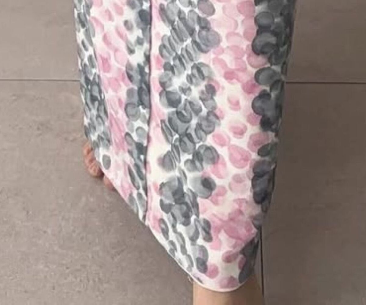 83歳祖母から譲り受けた個性派着物→頭を悩ます孫が……　まさかの着こなしに「すごく素敵」「和モダンで可愛い」 | ライフスタイル ねとらぼ