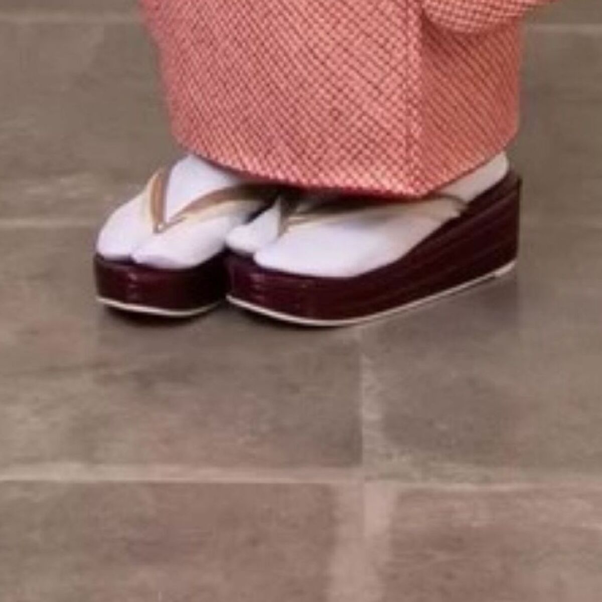 成人式の前撮り→母の着物×娘が選んだ帯で……　まさかの着こなしに「見惚れてまう」「私もこんなの着たかった！」 | ライフスタイル ねとらぼ