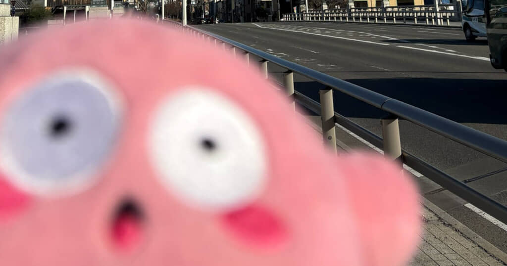 イベントシーンでたまに見かける、びっくり顔のカービィさん。実は表情通りの状況に……