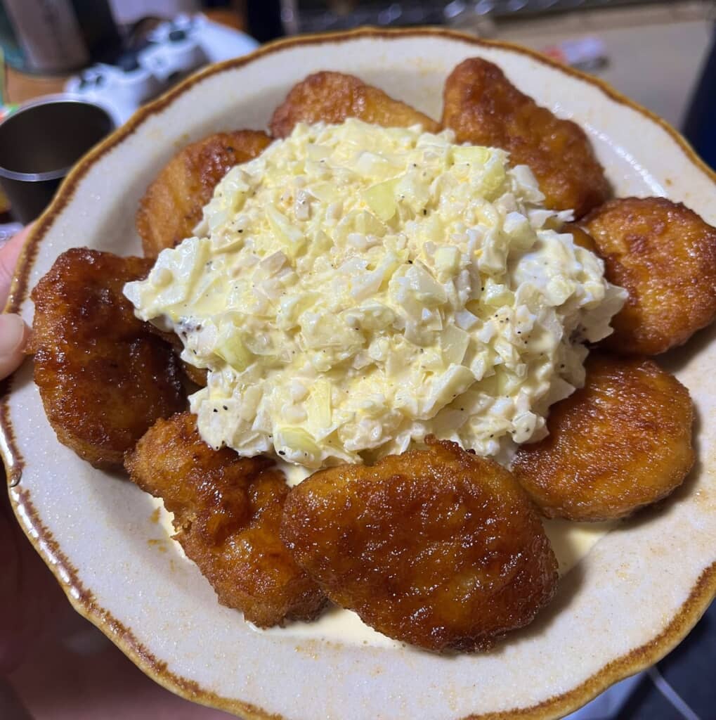 たっぷりの甘酢＆タルタルを乗せたチキン南蛮アレンジ！（画像提供：はじめちゃんさん／@hajimechan_ysmt）