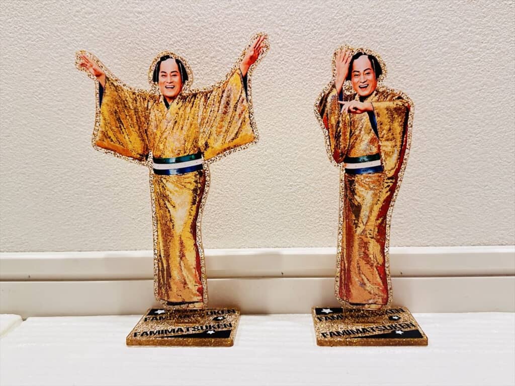 アクリルスタンド