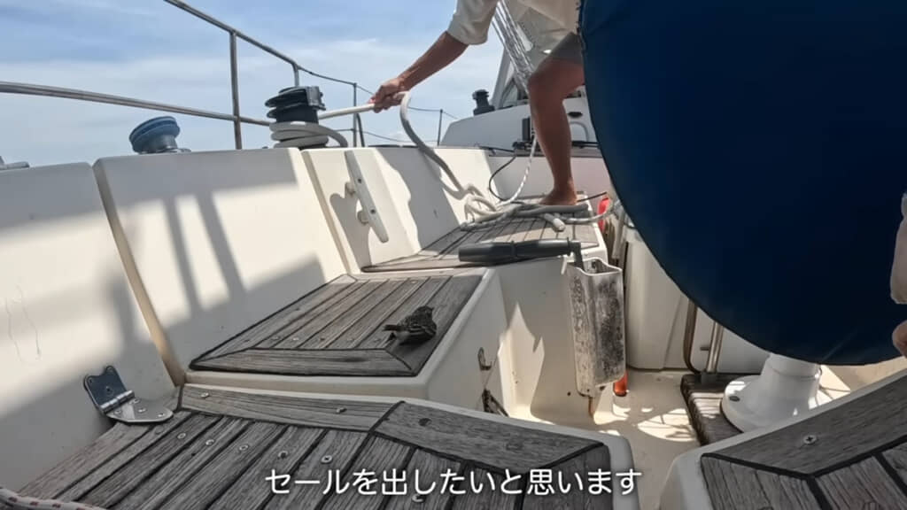 気にしつつも一旦、船の作業に取りかかります