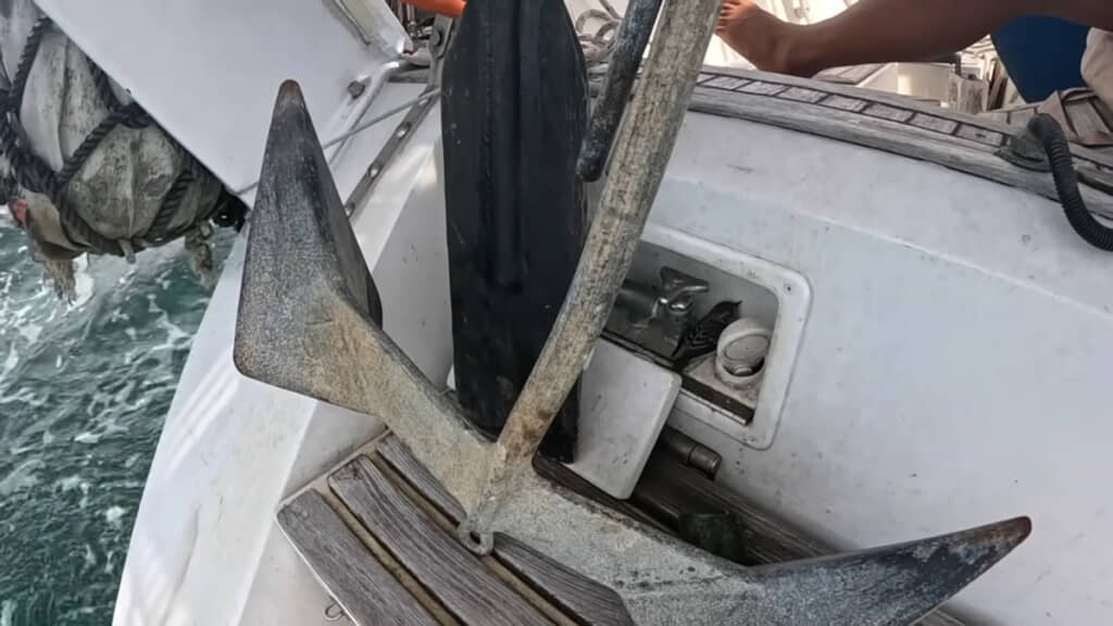 小さな枠の中にちょこんと収まっています