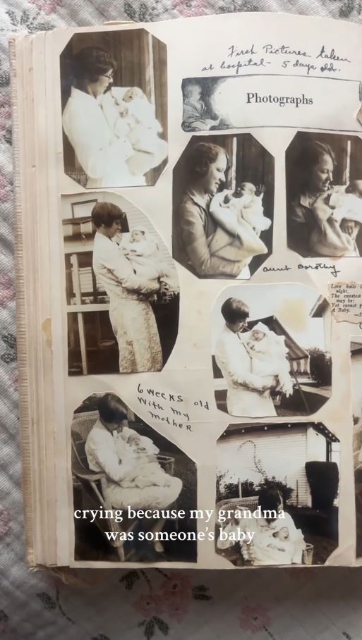 曽祖父や曾祖母に抱っこされている赤ちゃん時代の祖母