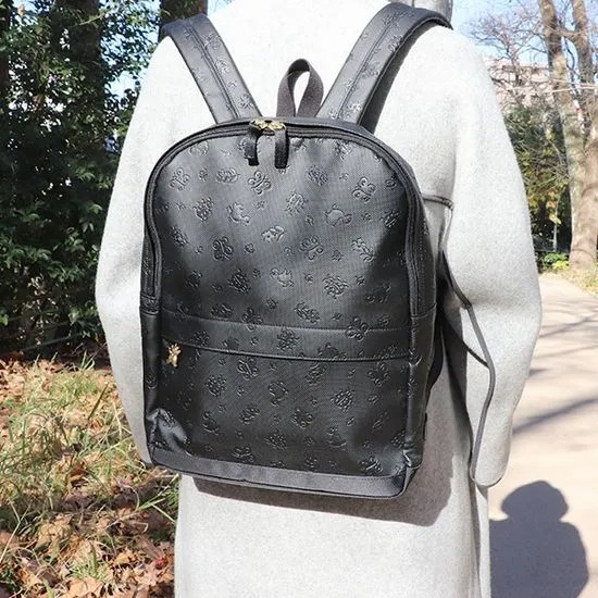 万博で一日中背負っても疲れない」FEILER（フェイラー）の“上品な