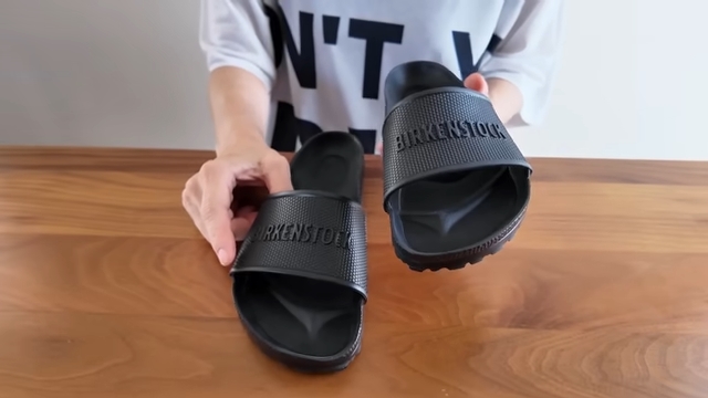 「Barbados／バルバドス　EVE ブラック 24.0センチ」（BIRKENSTOCK）