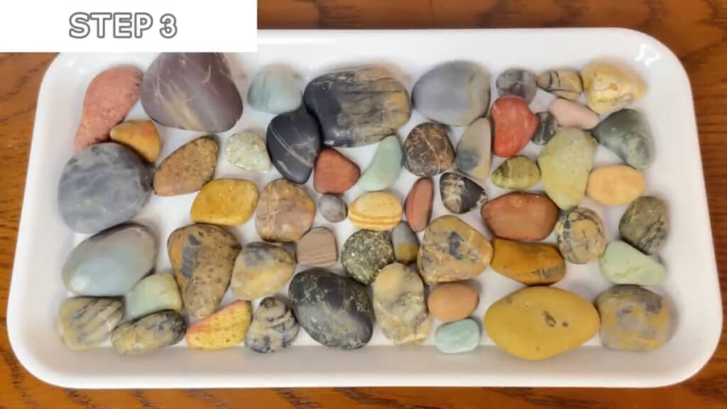 振動式ロックタンブラーでの研磨2回目が終わったステップ3終了時の石