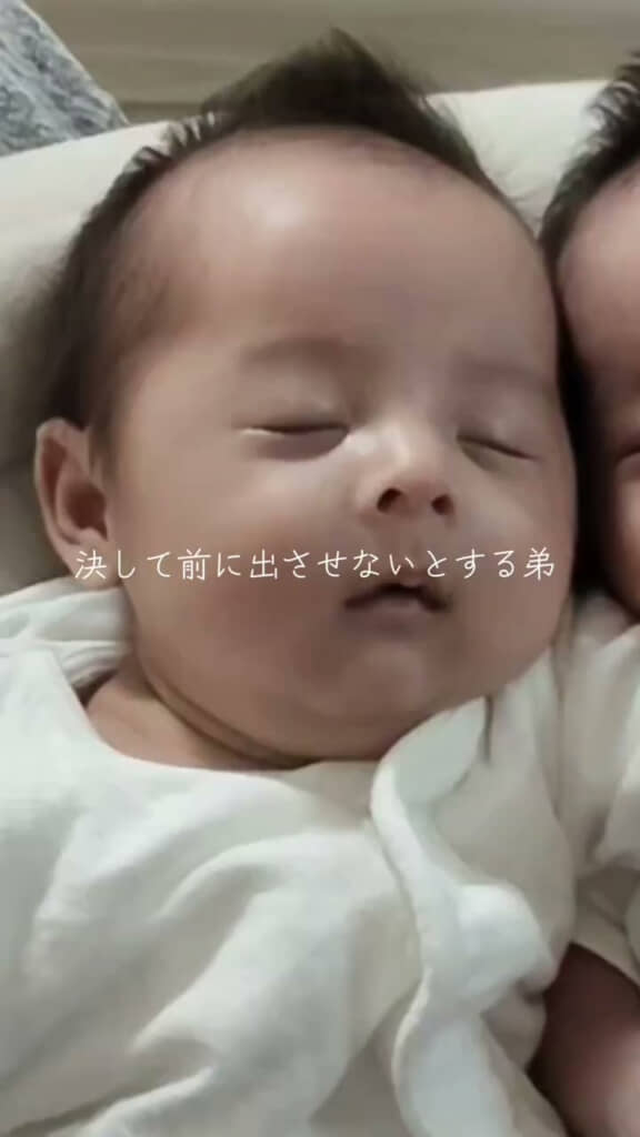 すやすや眠る赤ちゃん