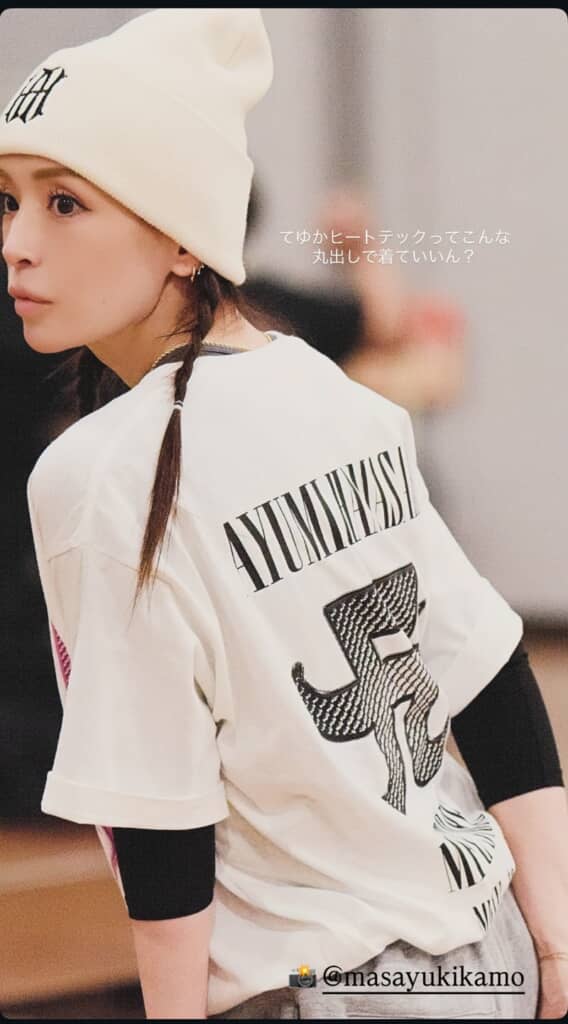 Tシャツ×ヒートテック