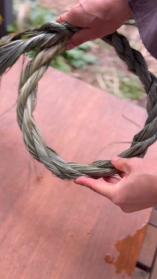 しめ縄飾りが完成！