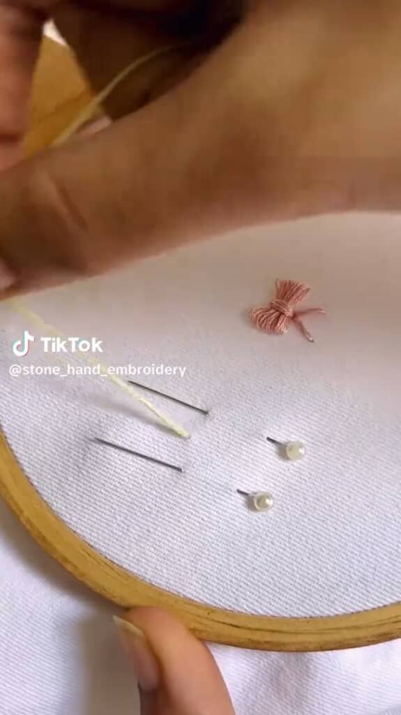 まち針の間にひと刺し