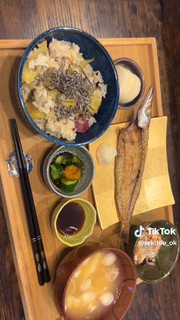 手抜きに見えない！