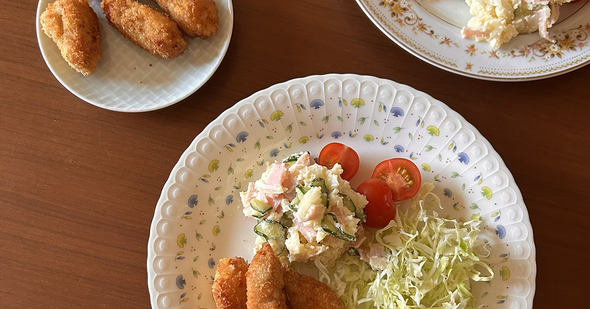 「羨ましい」 80歳おばあちゃんが作る“おもてなし料理”がすごい! 2児ママの孫も“驚きの光景”に「こんな風に歳を重ねたい!!」(1/2) | グルメ ねとらぼ
