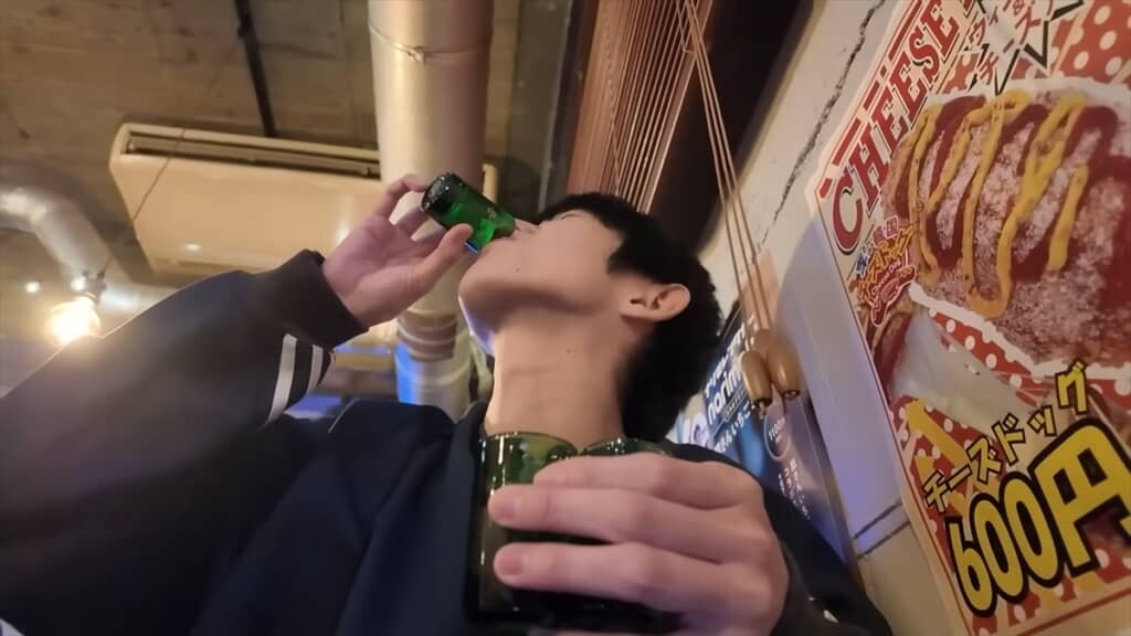 友人の結婚式で陽キャな一面を見せる本郷奏多