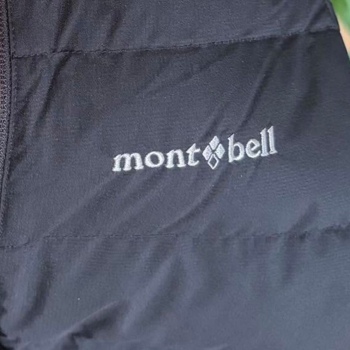 「ダサいってよく見るけど」→mont-bellのダウンを着たら……　「めちゃくちゃ良い」驚きのコーデに「欲しすぎます！」 | ライフスタイル ねとらぼ