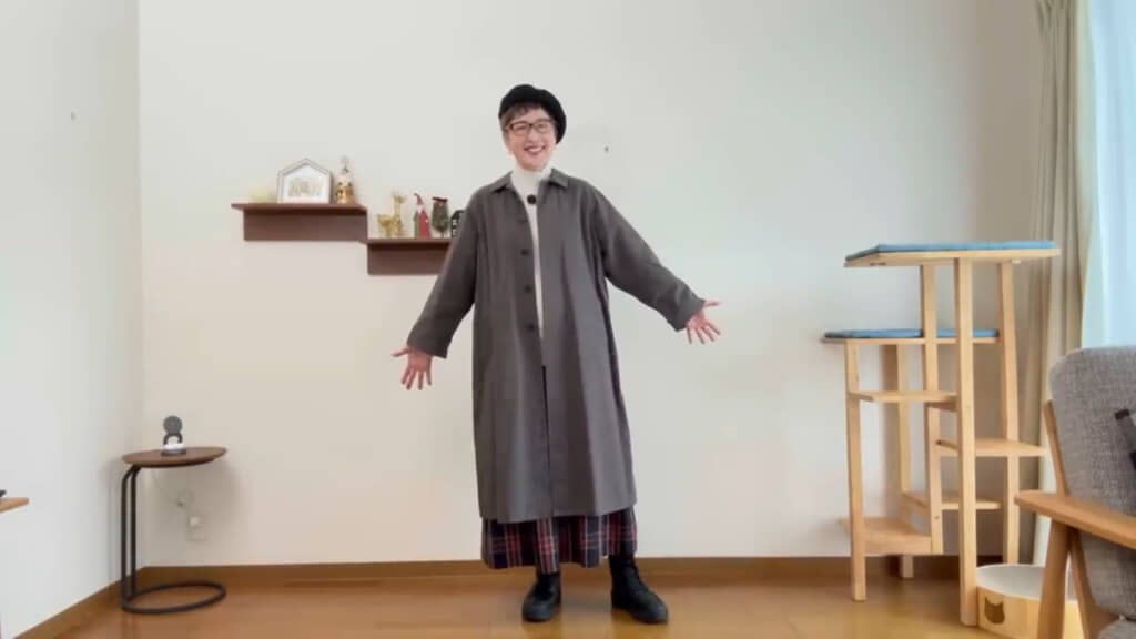 今の時代はコートからスカートが出ても気にしなくてOKとMimiさん