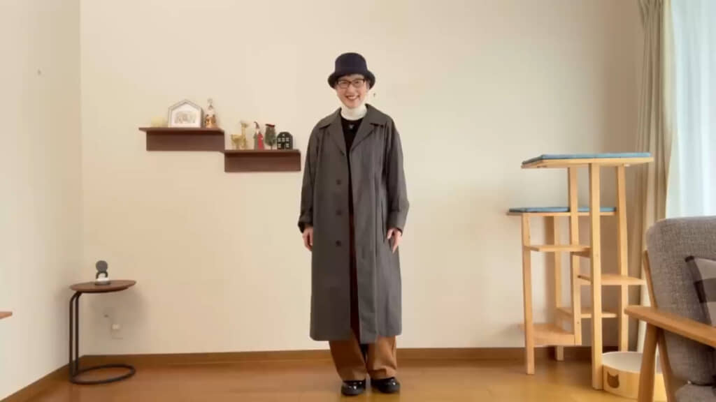 購入した2024年からほとんど着ずに仕舞っていたユニクロUのロングコート。Mimiさんは「せっかく買ったので今年は着ようと思っています」とコメントしています