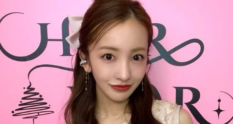 板野友美、23歳・現役メンバー“令和のともちん”とのプライベート外食に