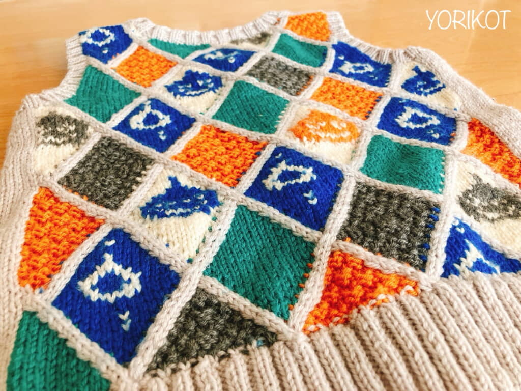 カラフルでもまとまりのあるデザインですね