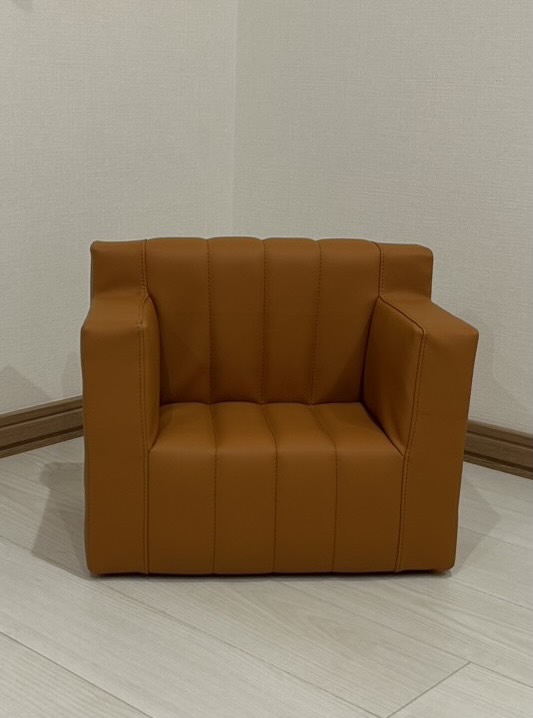 レザーのソファが爆誕