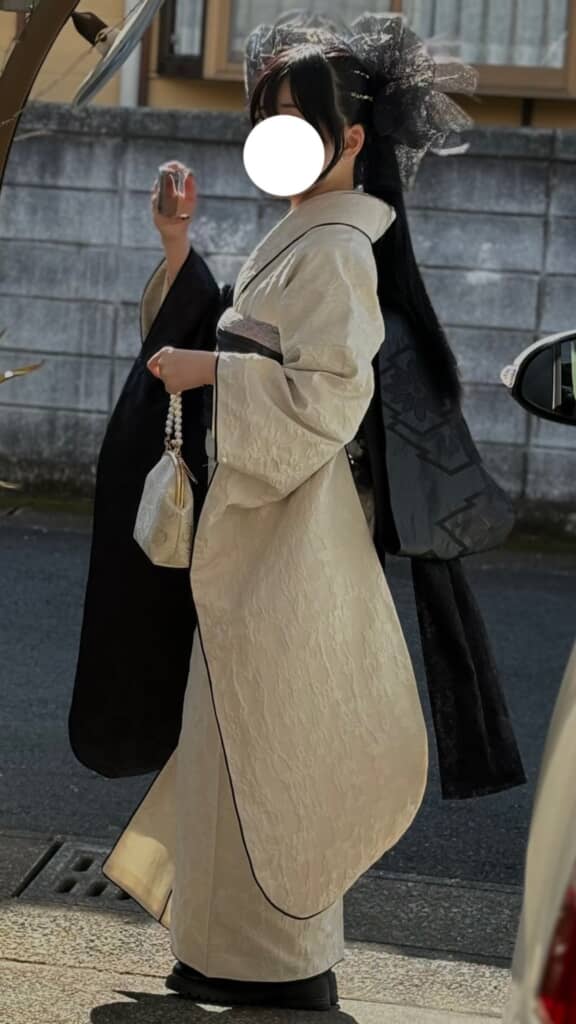 「私の振袖素敵すぎるから見てほしい」