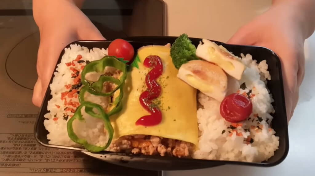 3色丼みたいできれい！