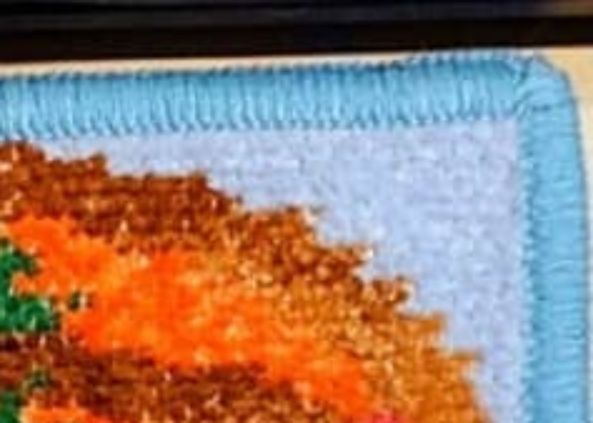 プレゼントされたFEILERのタオルハンカチ、よく見ると……　まさかの柄に「初めて見たよー」「こんなんだったわ！」（1/3） | ファッション ねとらぼ