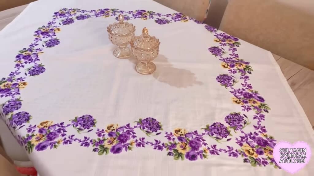 簡単にテーブルクロスが完成！