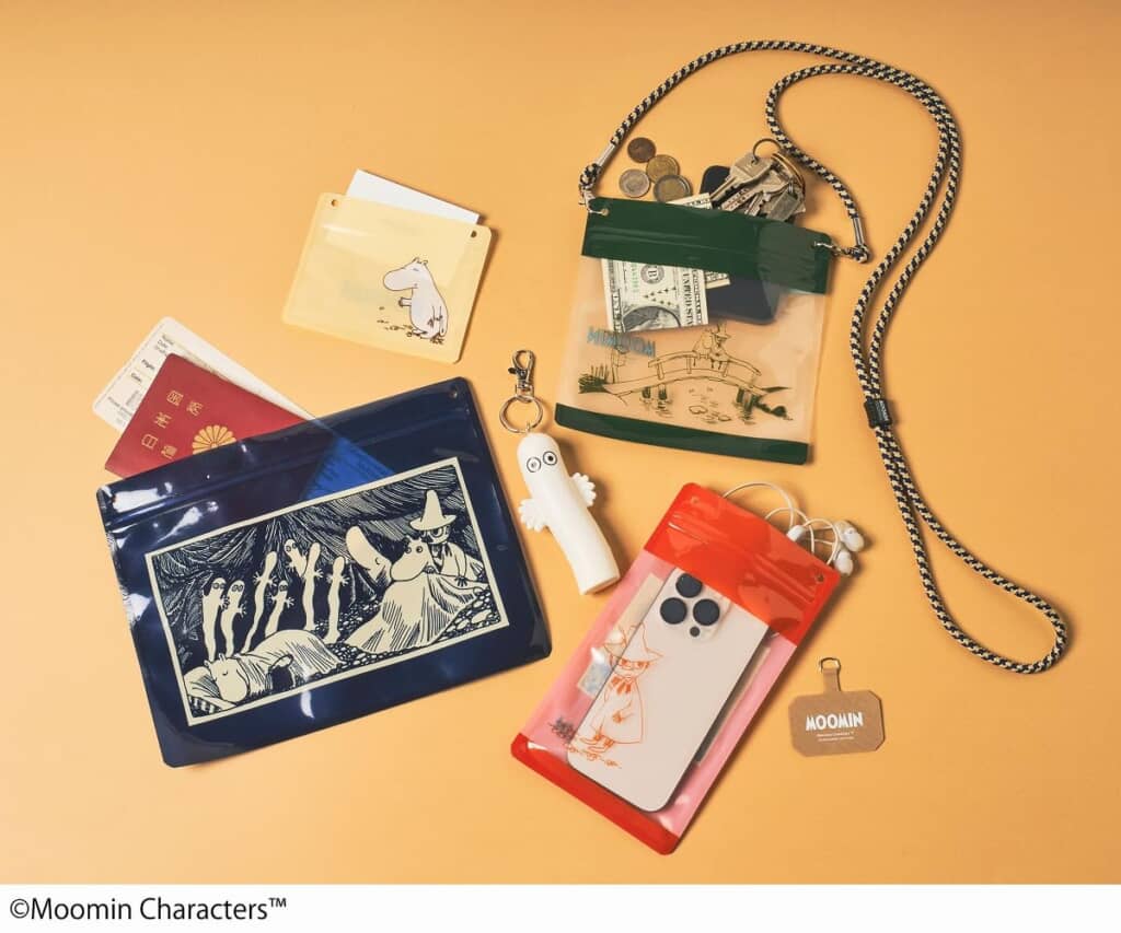 ニョロニョロの握れるマスコットキーホルダー＆ショルダーバッグにもなるジッパープラケース4枚セット