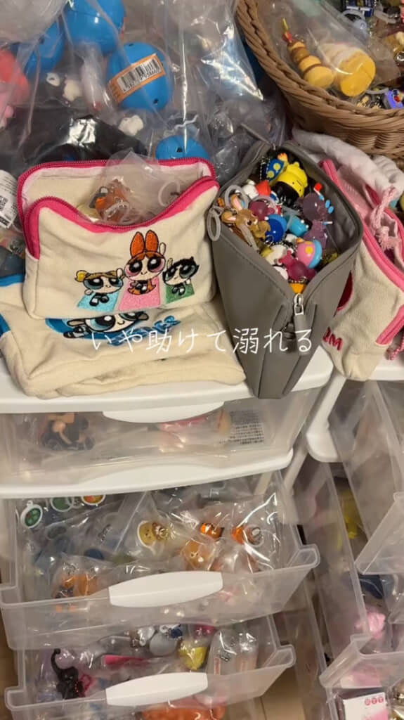 カプセルトイのコレクションが大変なことに……