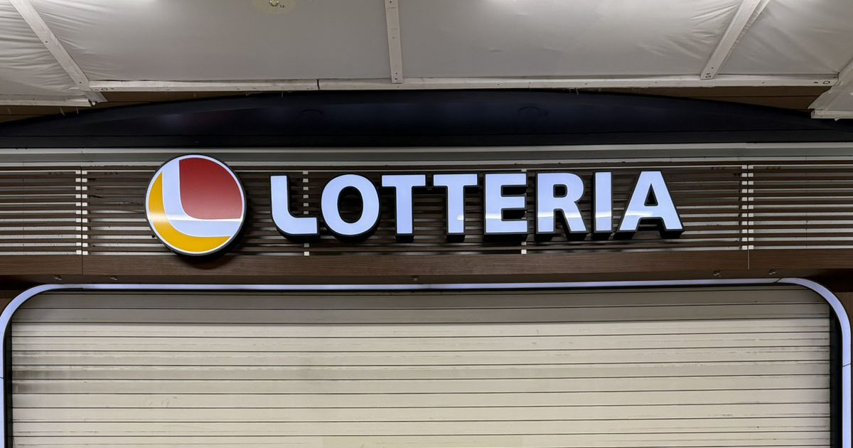 年末にロッテリアJR札幌店が閉店→受け取ったレシートには……「え…泣く