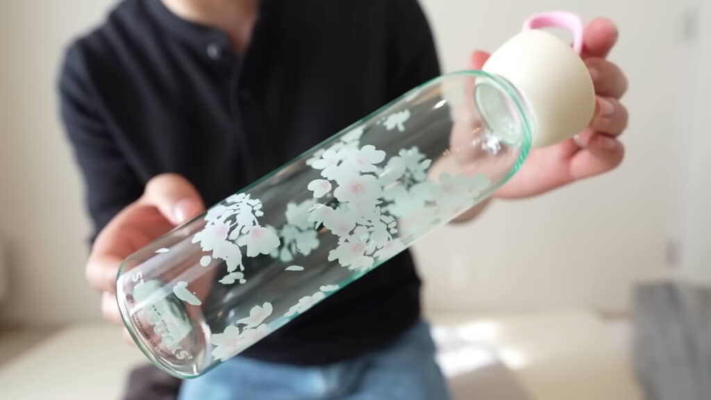 シリコンストラップボトル
