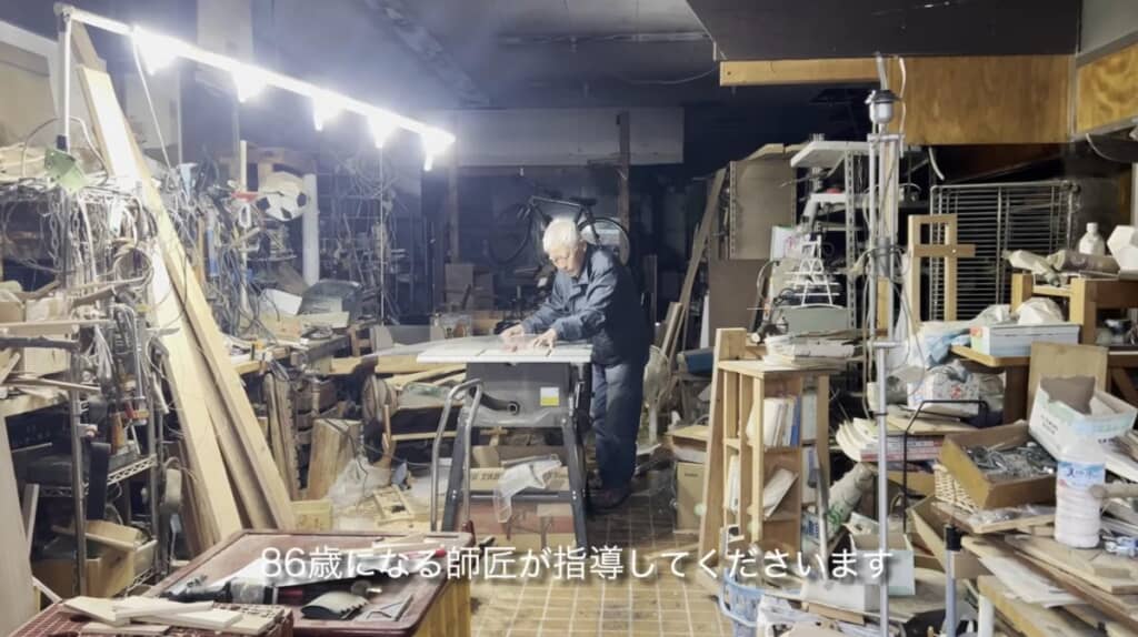 「みんなの工房」で猫用ドアを自作