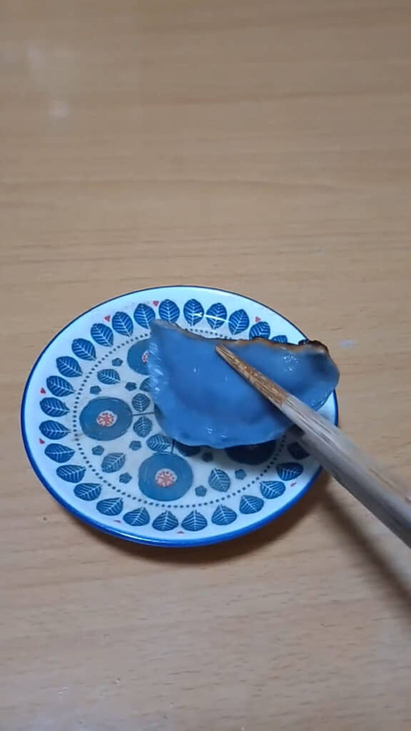 酢コショウを付けて……