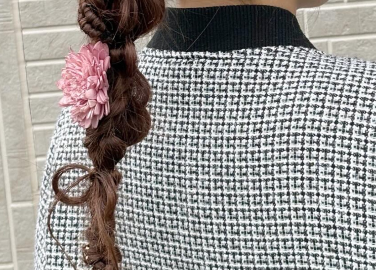 成人式の妹から“美容師でもないのに”ヘアセットを頼まれた姉　驚きの仕上がりに「ええっオシャレすぎます！」「ちょっと天才すぎますね」（1/3） | 美容 ねとらぼ