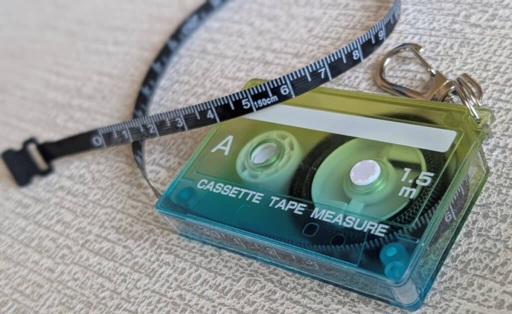 懐かしのカセットテープ型のメジャー