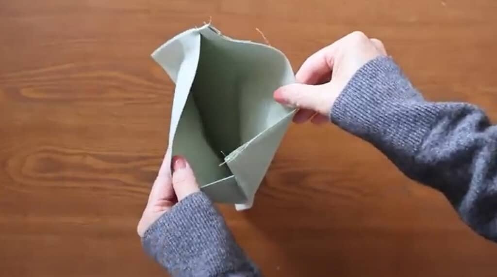 吊りポケットができました