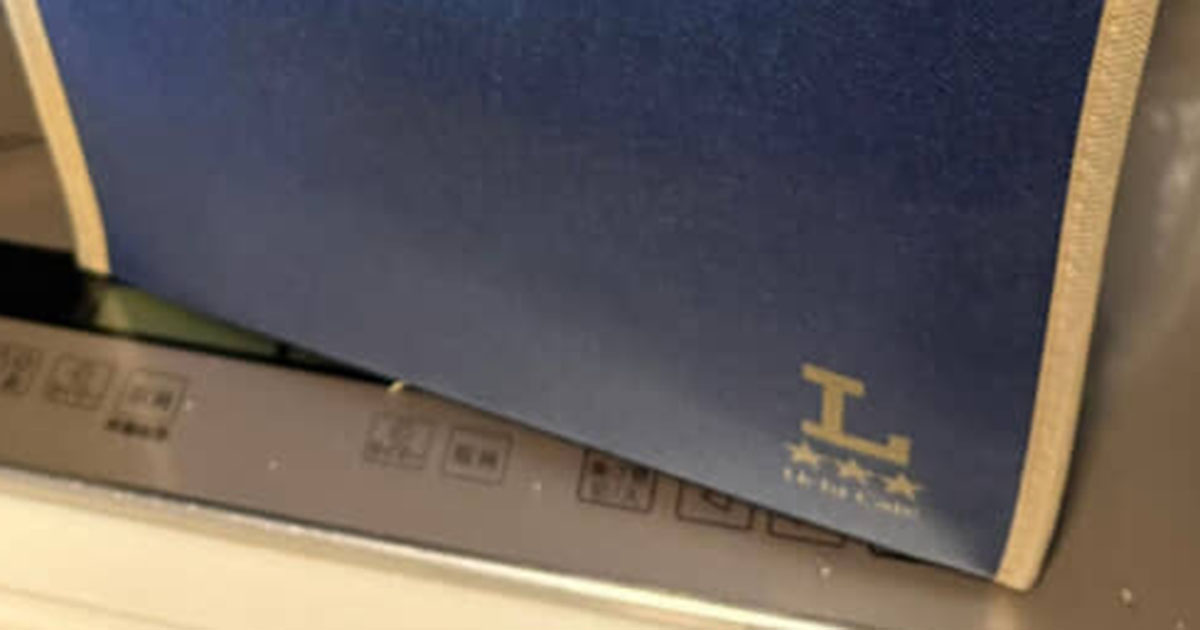 ローソンで「注文入ったことない」と驚かれた“1万円超えケーキ”→箱を開けたら……　衝撃の中身に「すごい!!」「こんなのあるの」（1/2） | グルメ ねとらぼ