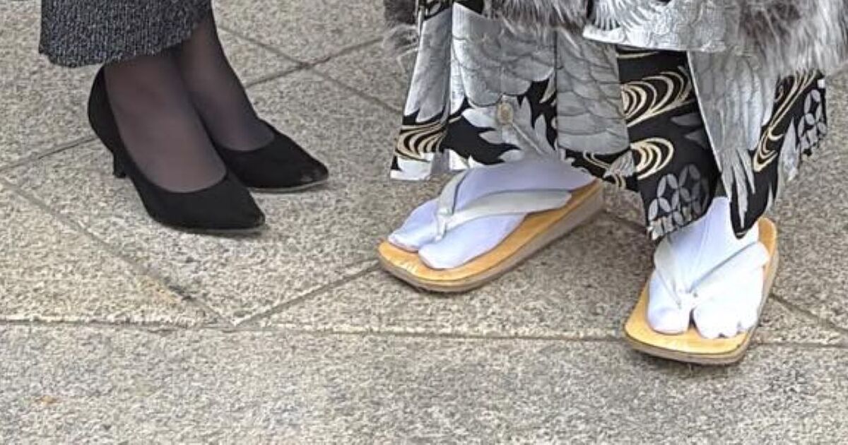 女手一つで育てた息子が“成人式”で……　まさかの晴れ姿に「オジさん泣きそうになった」「それぐらいド派手でえぇねん」 | ライフスタイル ねとらぼ