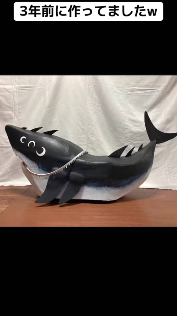 完成したサメの悪魔