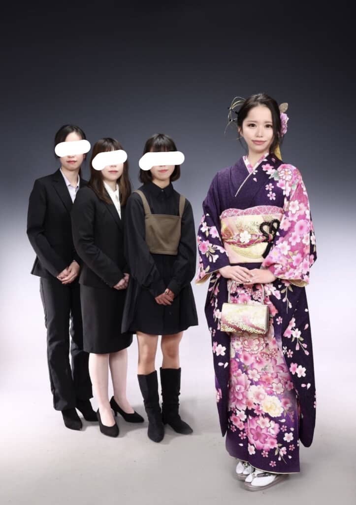 ひと味違う姉妹写真に