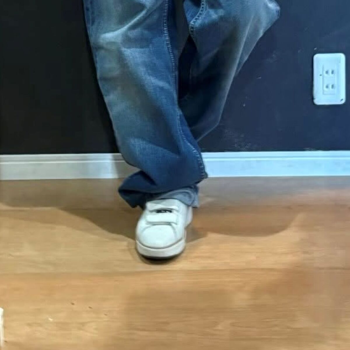 4児ママ「ライダースにダボパンはありですか？」→まさかのコーデに「かっけぇぇぇ」「こういう服装したい」 | 女性 ねとらぼ