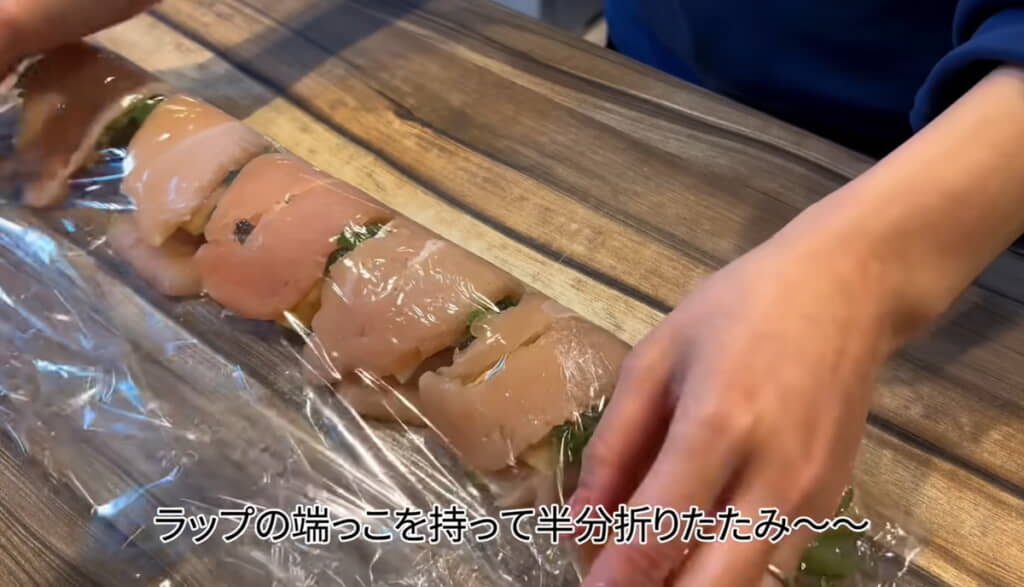 ラップで折りたためば手も汚れない