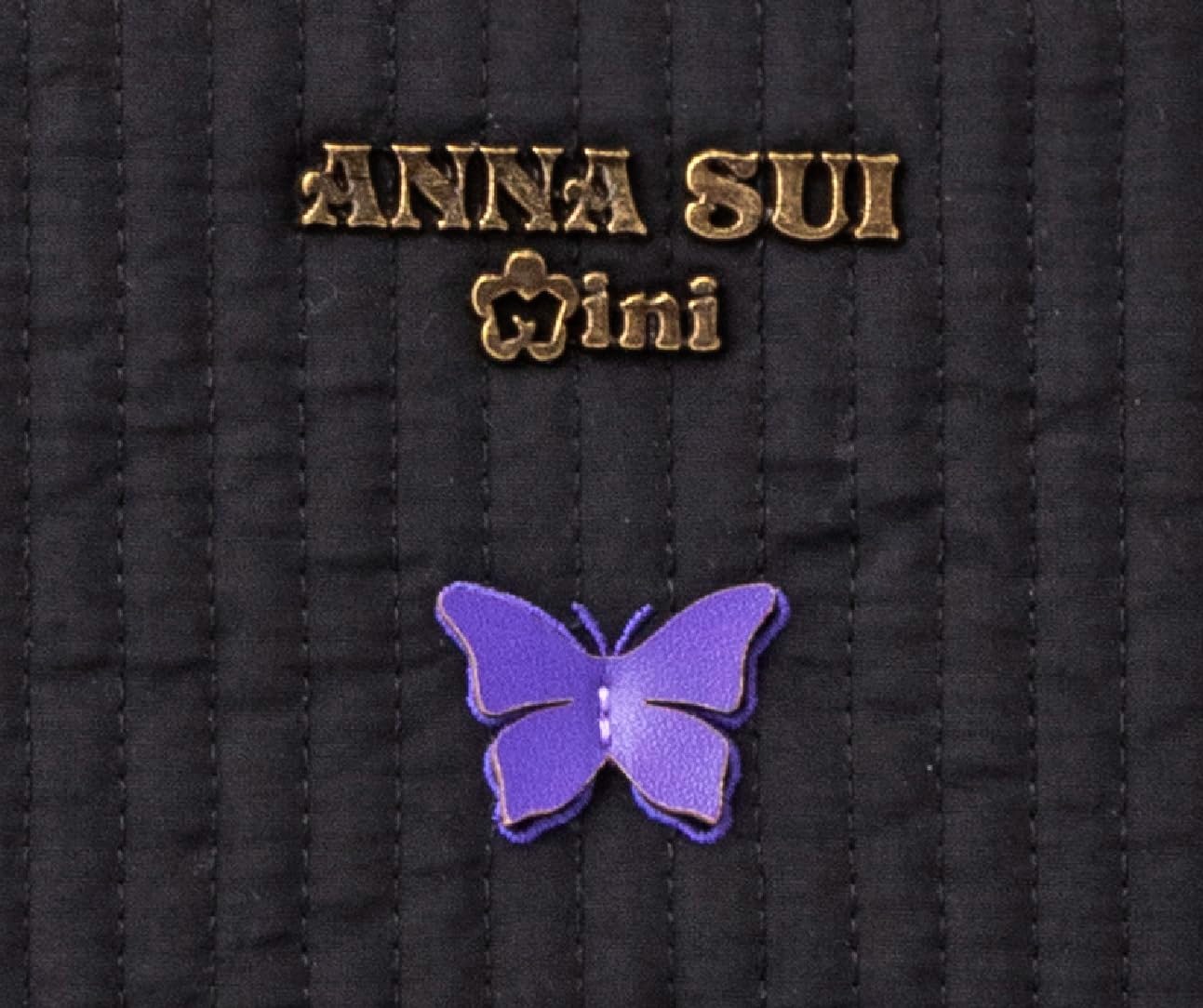 子供に持たせるのはもったいない」ANNA SUI miniの“バタフライ刺繍