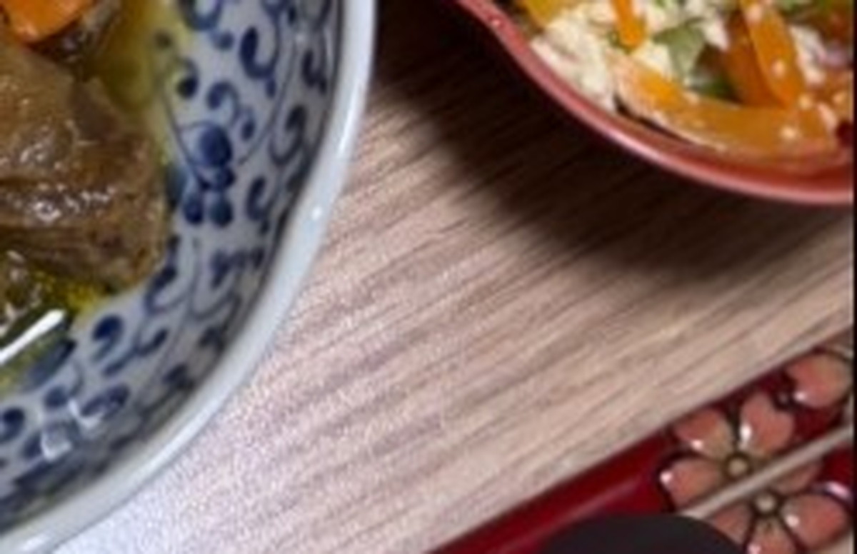 夫に夕食作りを任せたら……　妻がひっくり返った食卓が42万表示「おどろいた」「ラブラブですね！」（1/3） | ライフスタイル ねとらぼ