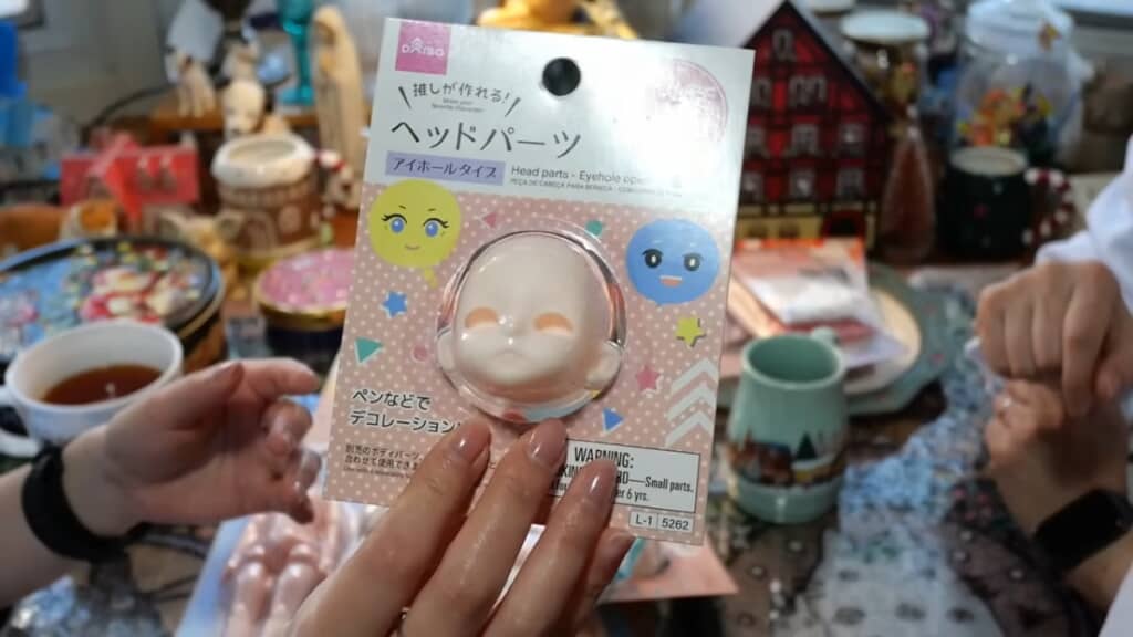 ダイソーのドールヘッド