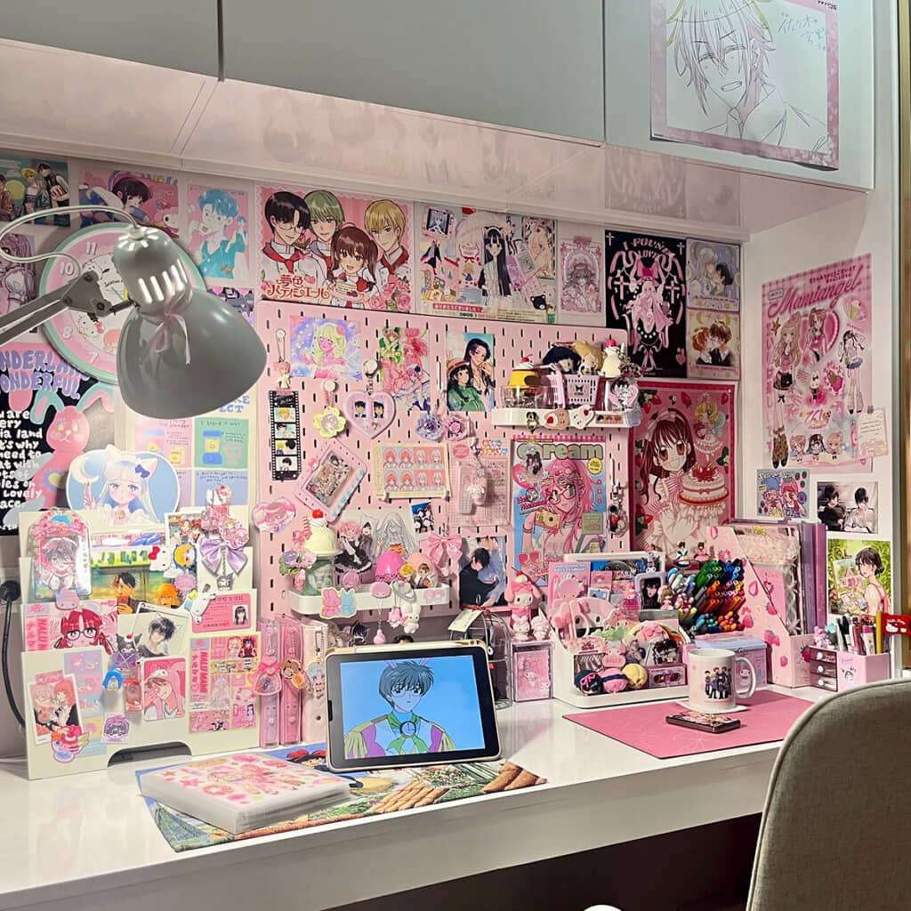2025年はよりピンクの面積が増え、グッズが入れ替わっています