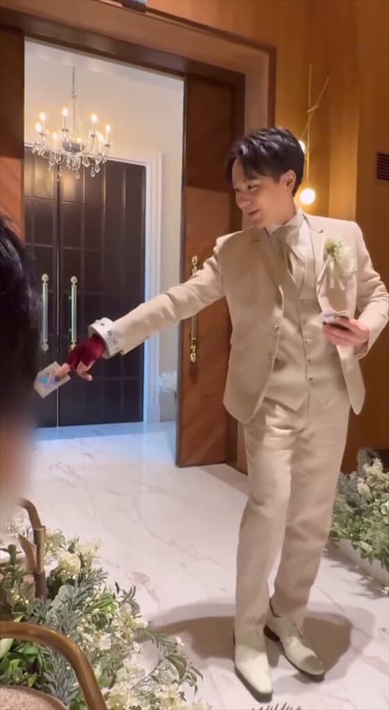 遊戯王のコスプレイヤーによるユニークな結婚式