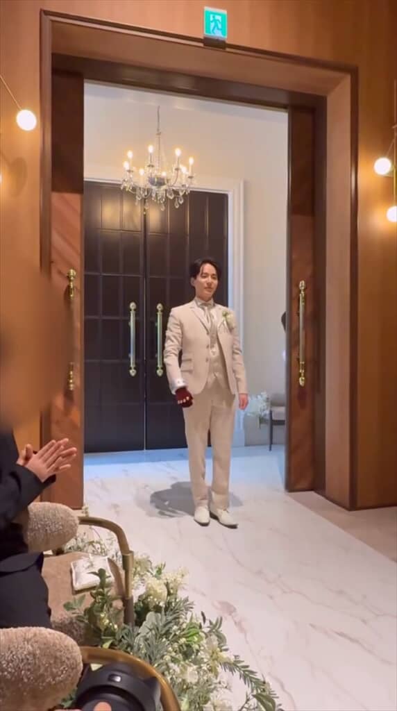 遊戯王のコスプレイヤーによるユニークな結婚式